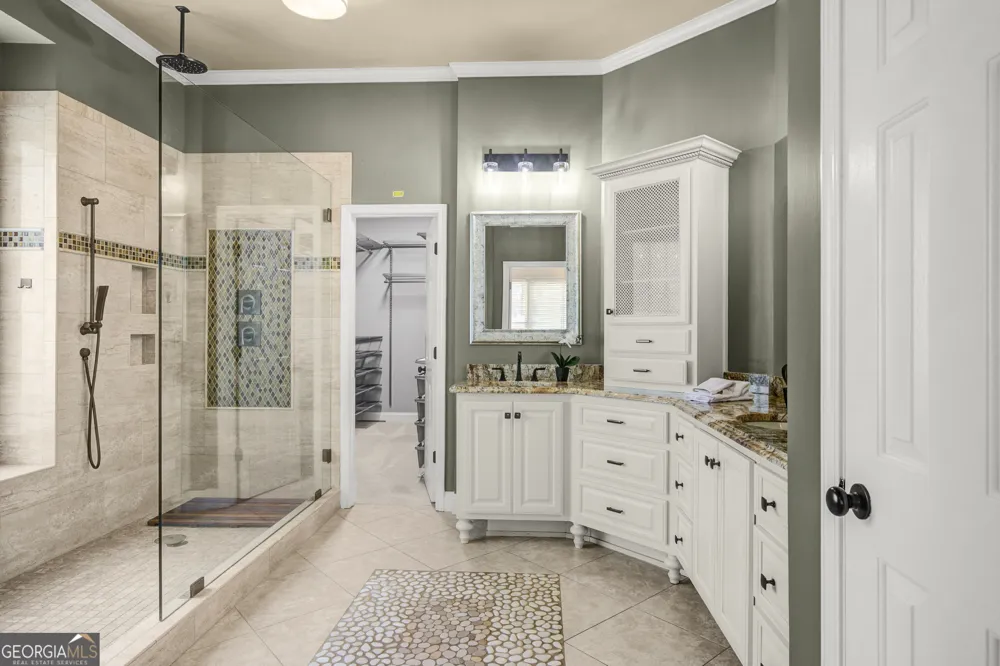 430 Lake Forest DR Newnan, GA 30265
