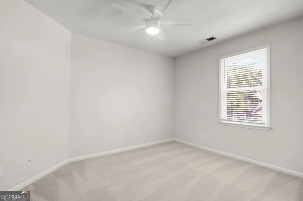 430 Lake Forest DR Newnan, GA 30265