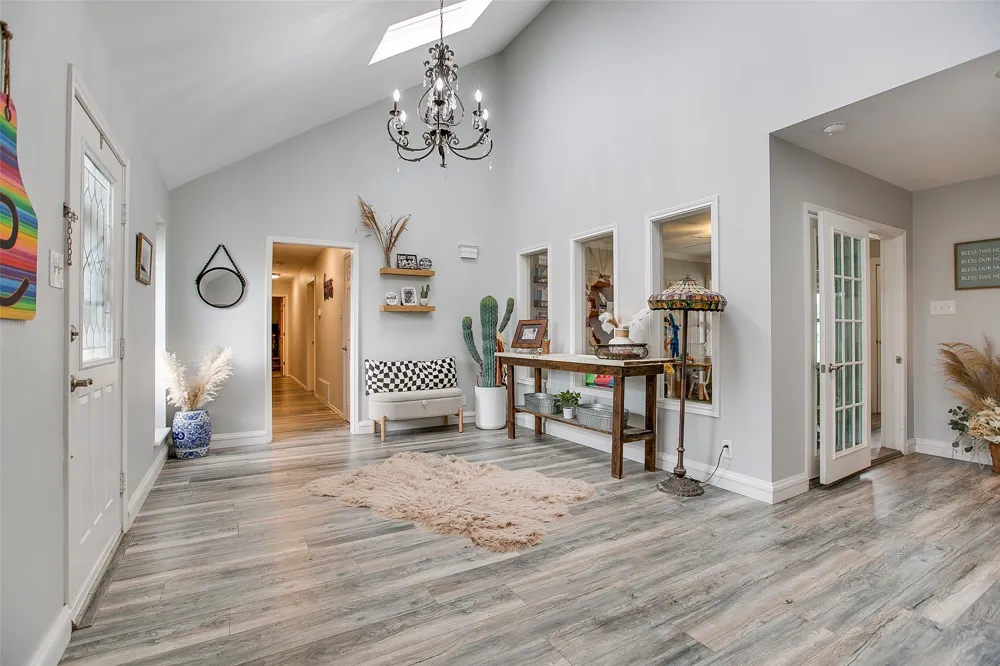 5820 Pecan Valley Lane San Angelo, TX 76904