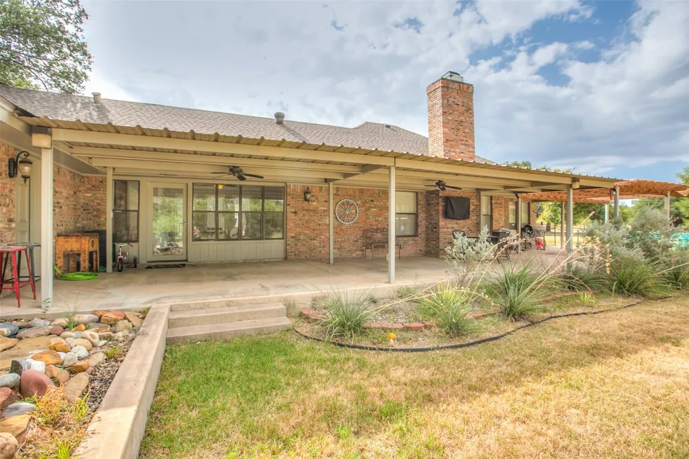 5820 Pecan Valley Lane San Angelo, TX 76904