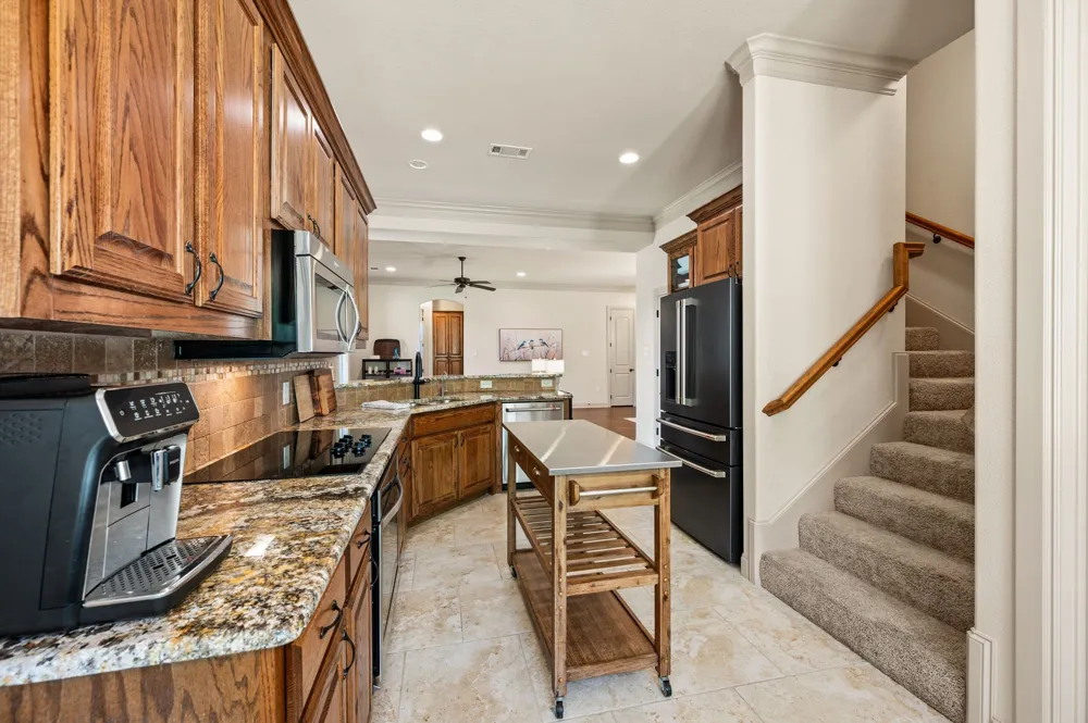 6520 Valleyview Drive North Richland Hills, TX 76182