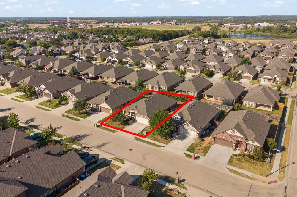 119 Gateway Drive Alvarado, TX 76009