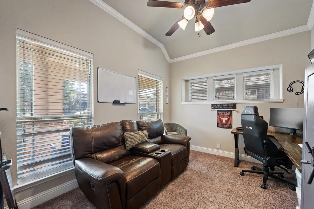 119 Gateway Drive Alvarado, TX 76009