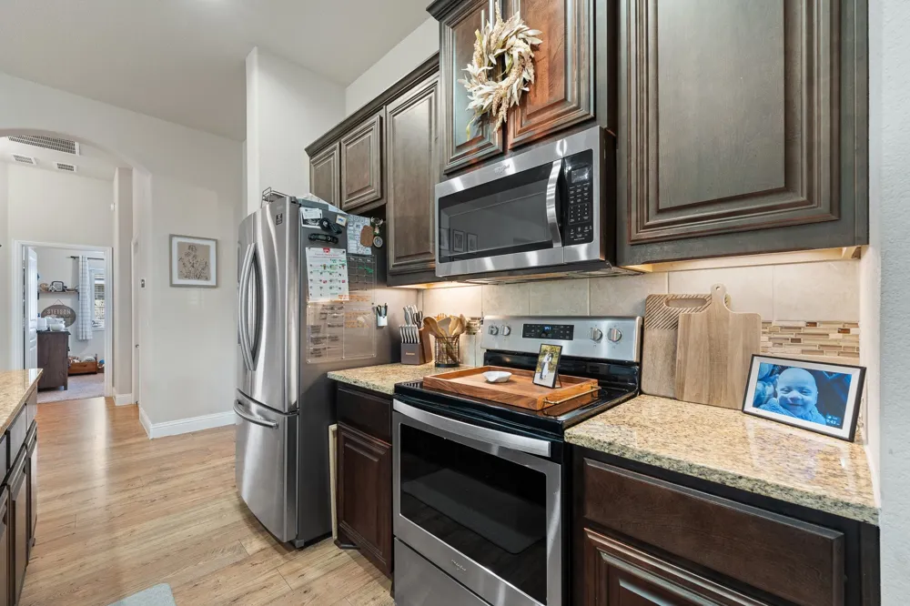 119 Gateway Drive Alvarado, TX 76009