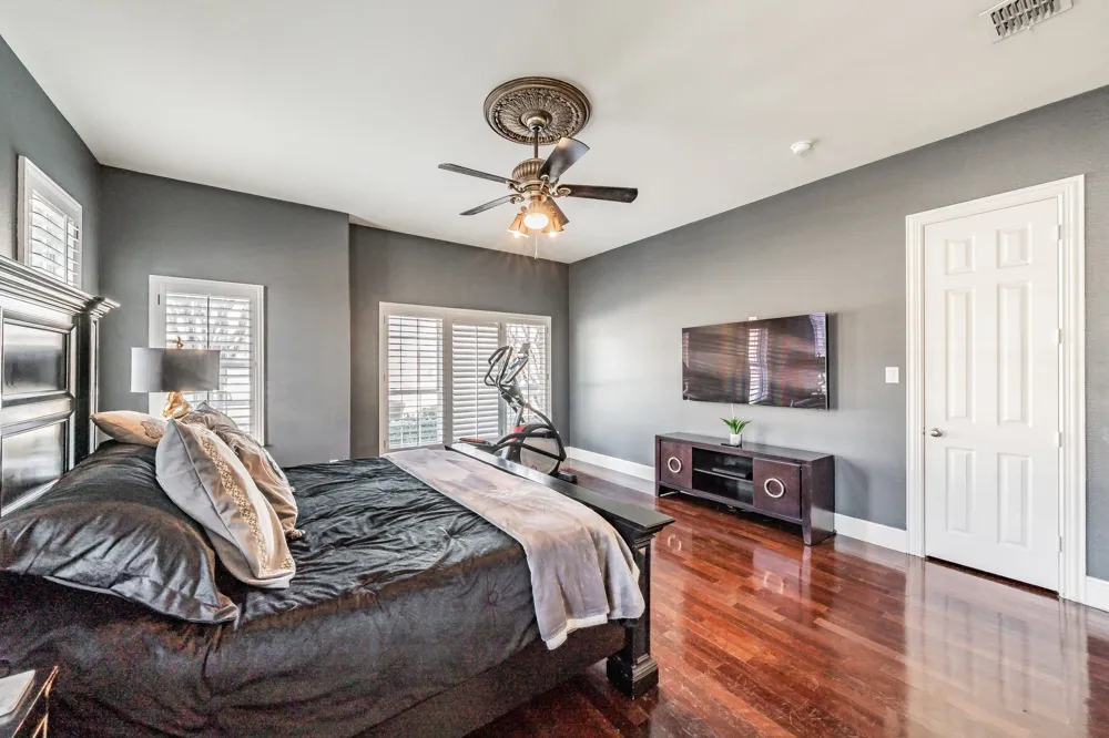 3909 Aquatic Drive Carrollton, TX 75007
