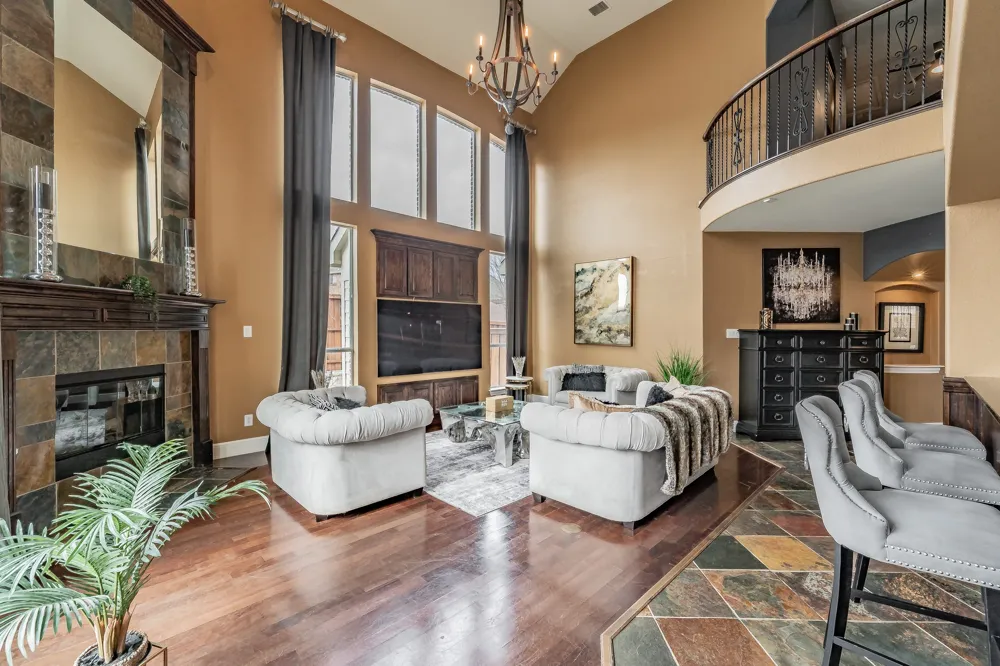 3909 Aquatic Drive Carrollton, TX 75007