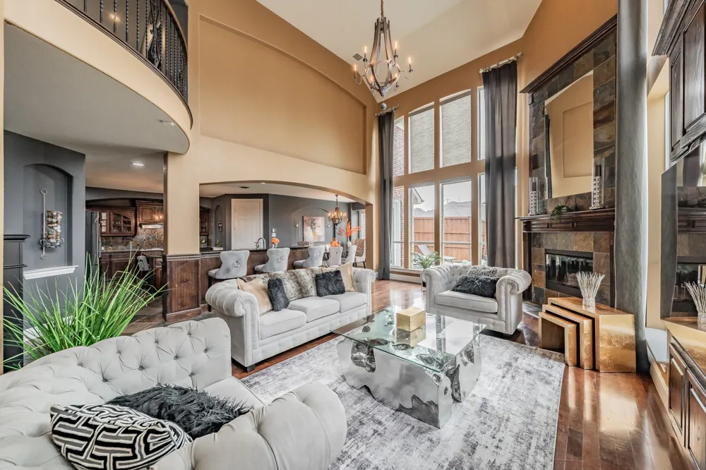 3909 Aquatic Drive Carrollton, TX 75007