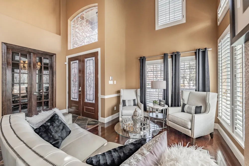 3909 Aquatic Drive Carrollton, TX 75007
