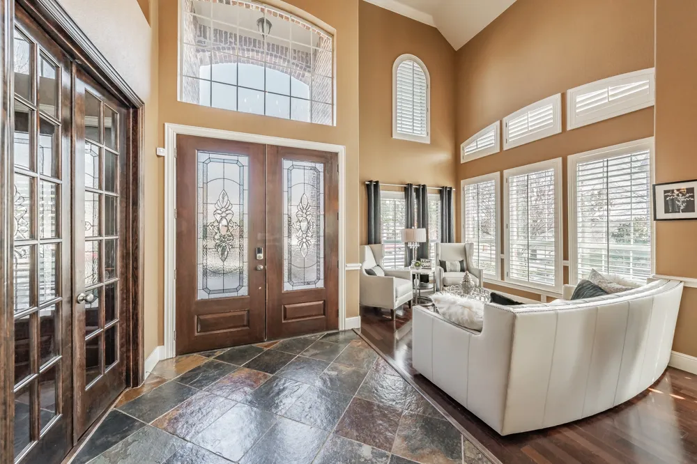 3909 Aquatic Drive Carrollton, TX 75007