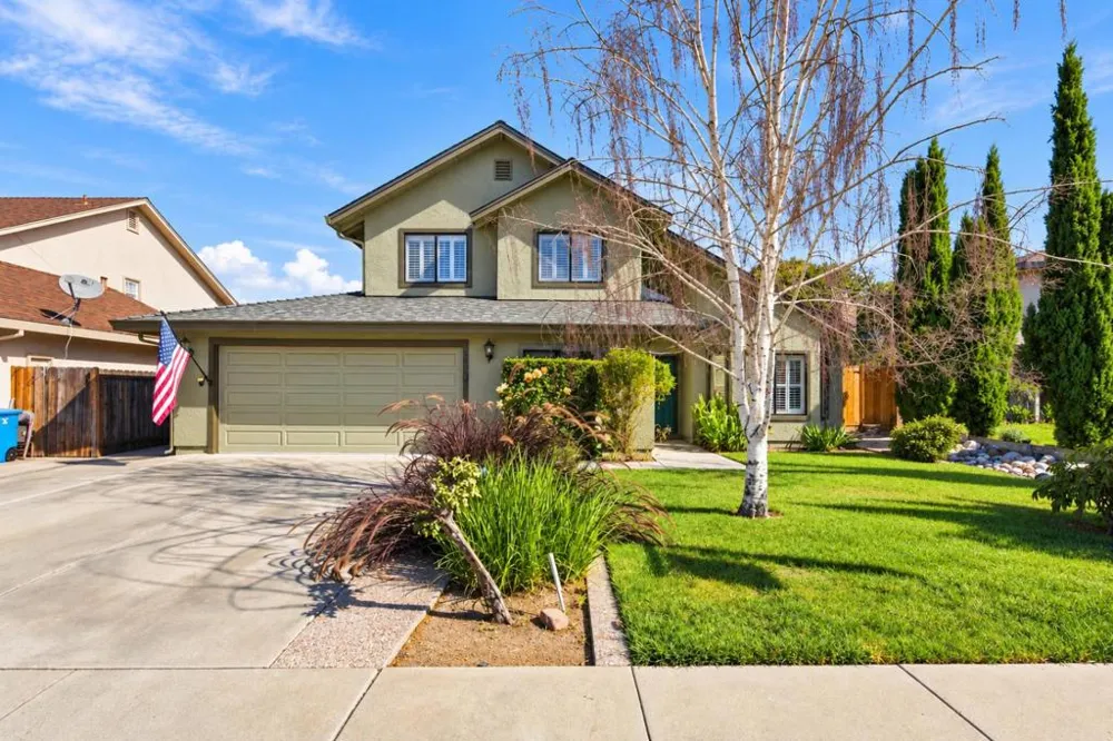 1320 Terrace Drive Hollister, CA 95023