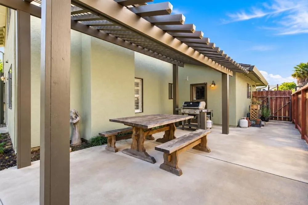 1320 Terrace Drive Hollister, CA 95023