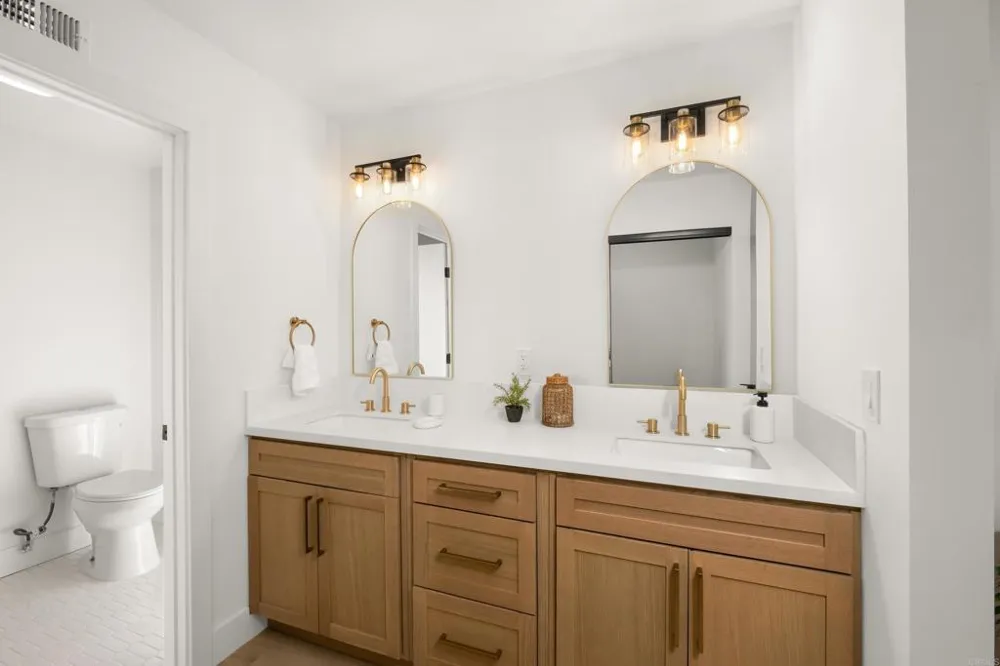 12226 Casero Court San Diego, CA 92128