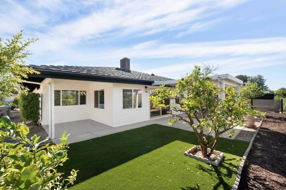 12226 Casero Court San Diego, CA 92128