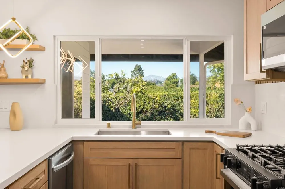12226 Casero Court San Diego, CA 92128
