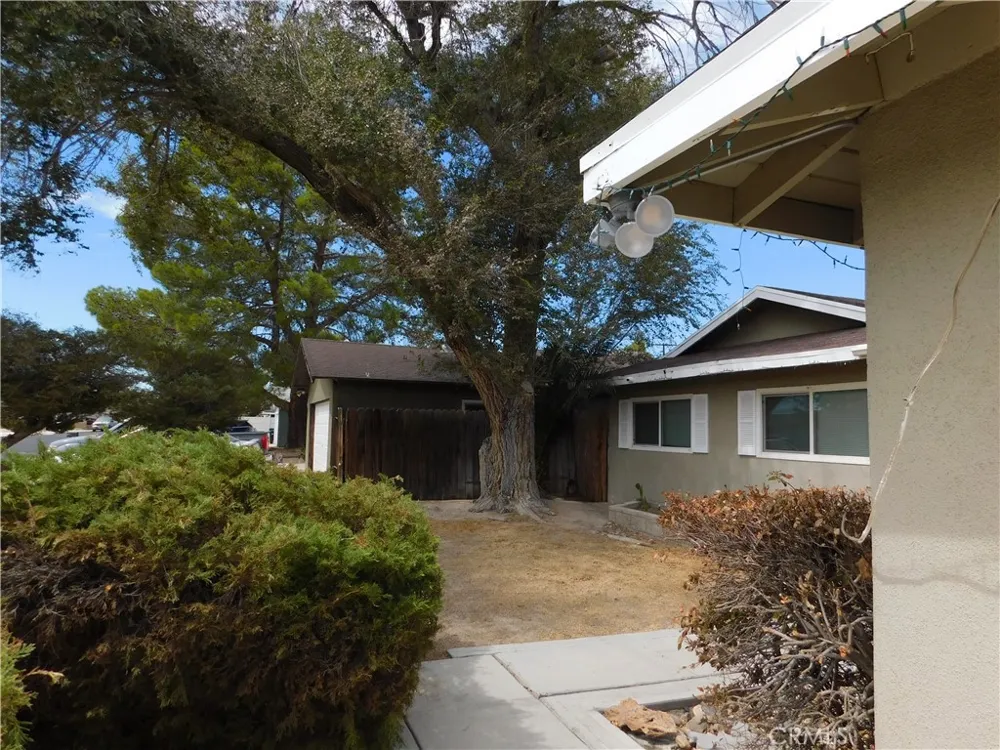 332 Perdew Ridgecrest, CA 93555