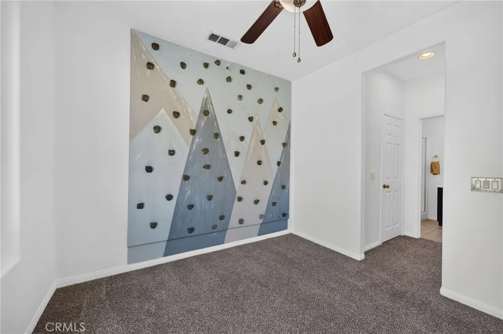 31254 Kestrel Winchester, CA 92596