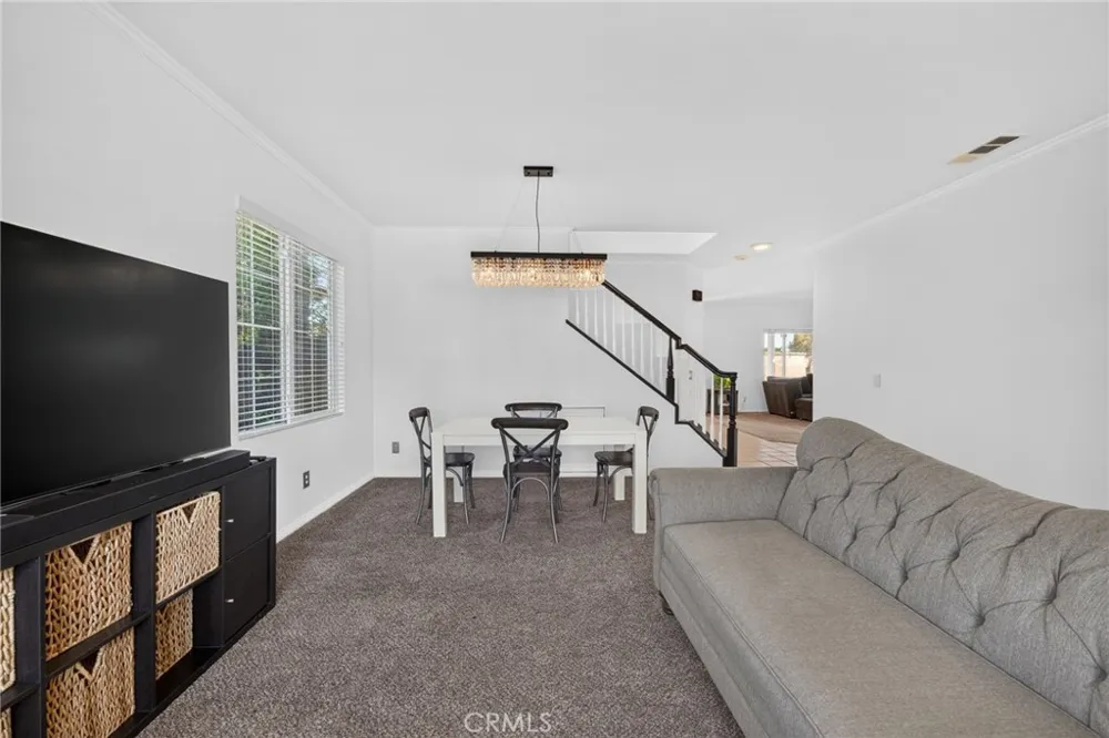 31254 Kestrel Winchester, CA 92596
