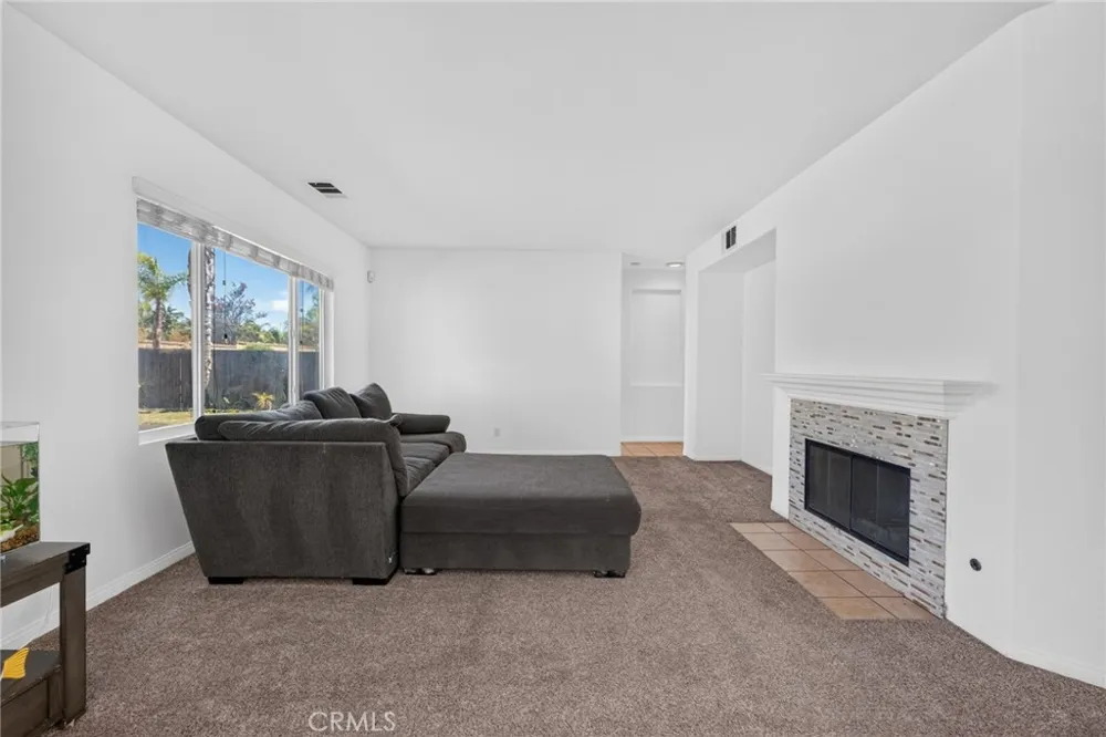 31254 Kestrel Winchester, CA 92596