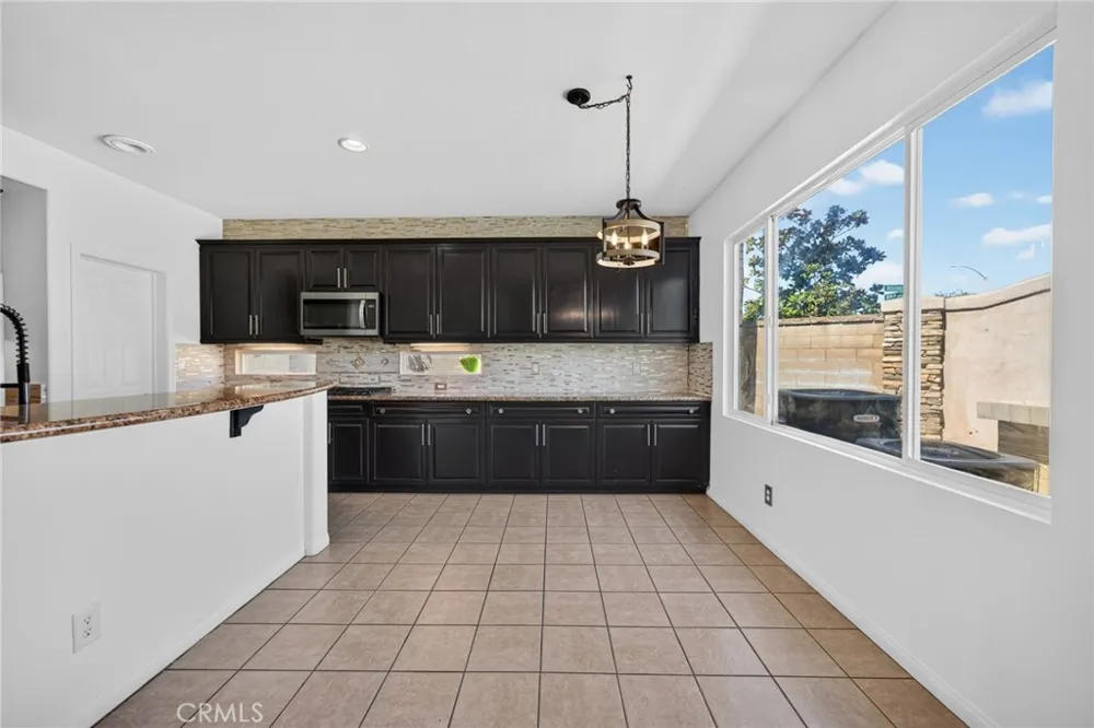 31254 Kestrel Winchester, CA 92596