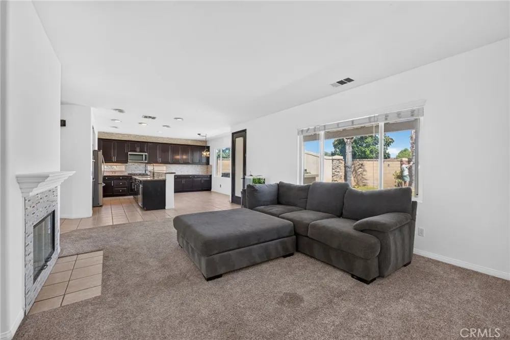 31254 Kestrel Winchester, CA 92596