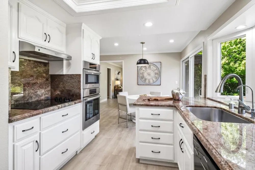 19743 Yuba Court Saratoga, CA 95070