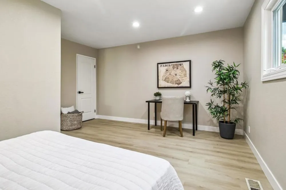 19743 Yuba Court Saratoga, CA 95070
