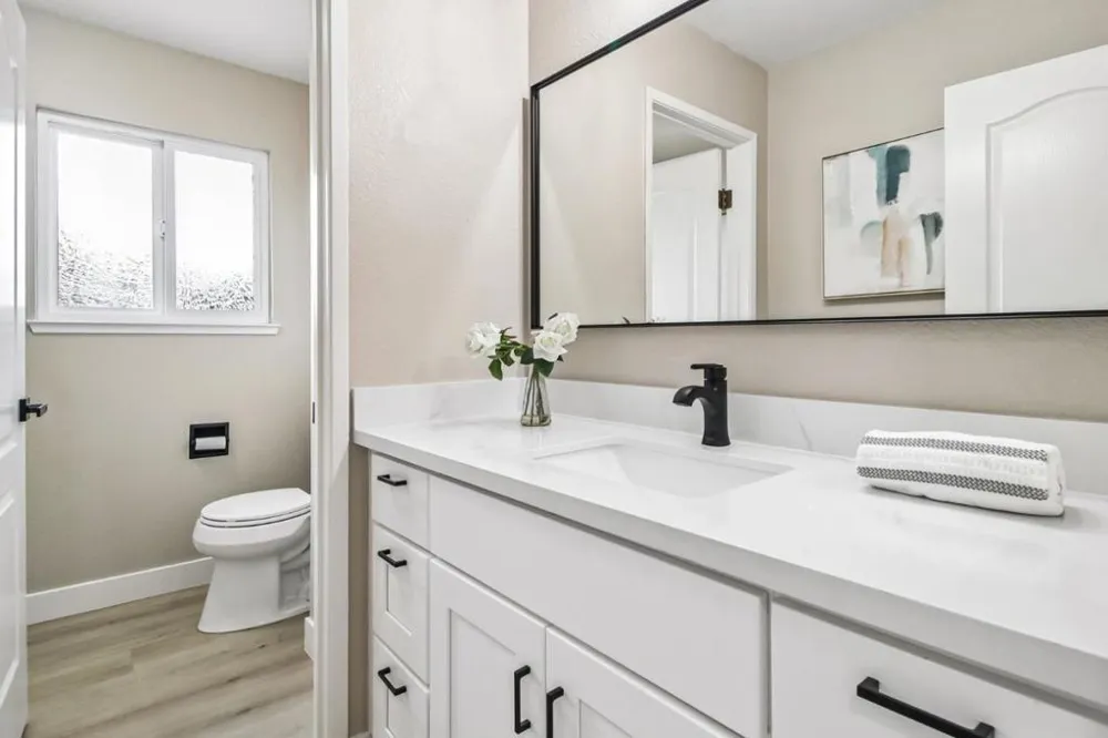 19743 Yuba Court Saratoga, CA 95070