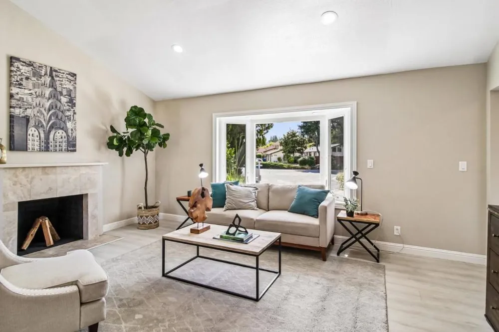 19743 Yuba Court Saratoga, CA 95070