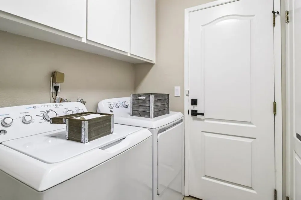 19743 Yuba Court Saratoga, CA 95070