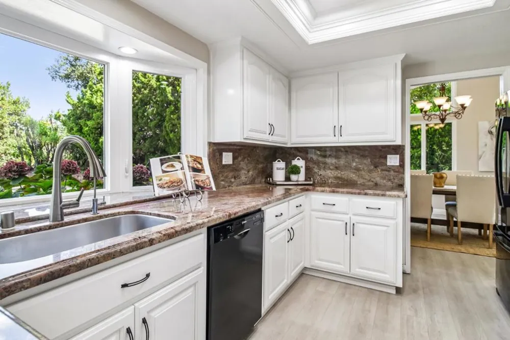 19743 Yuba Court Saratoga, CA 95070