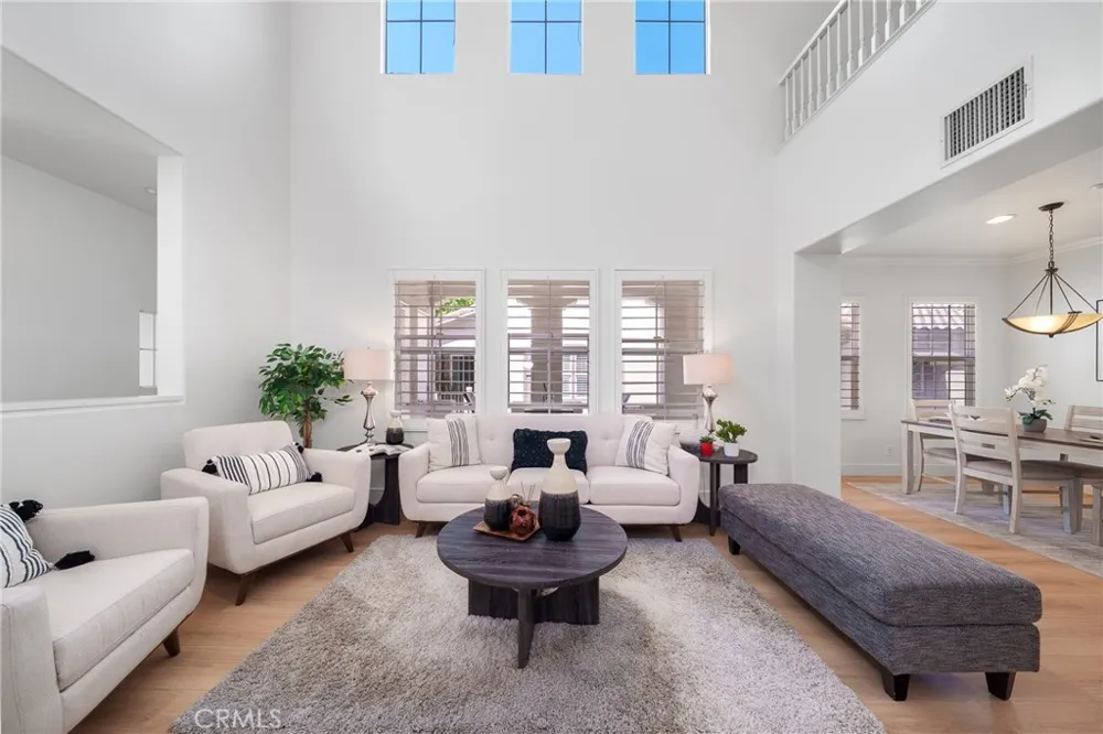 191 Lockford Irvine, CA 92602