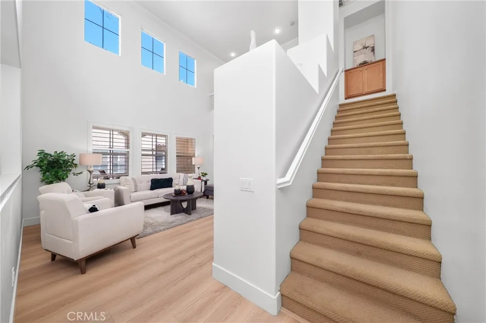 191 Lockford Irvine, CA 92602