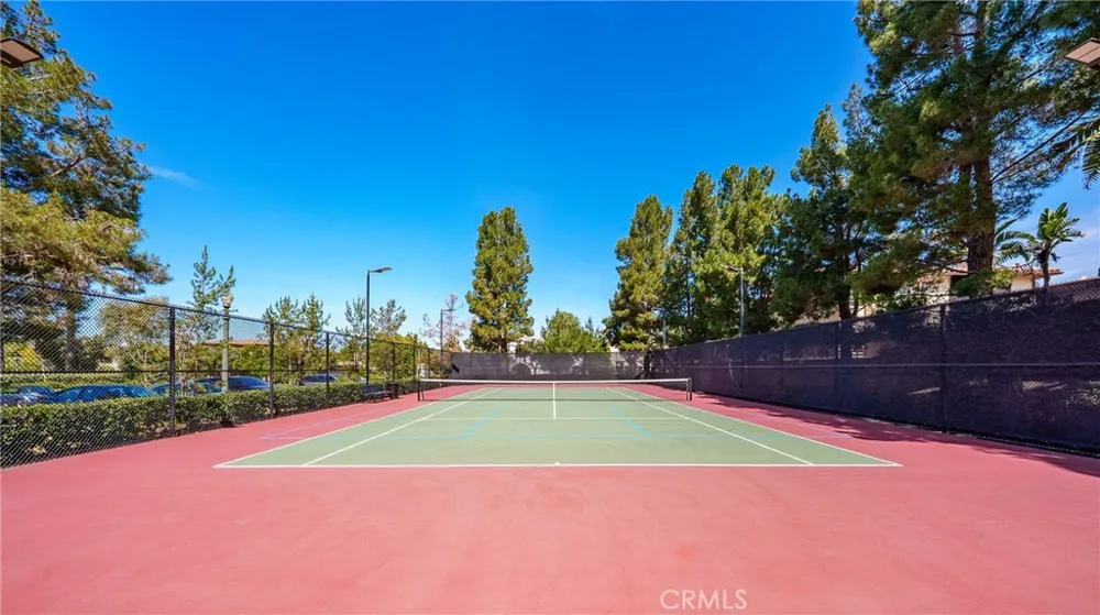 191 Lockford Irvine, CA 92602