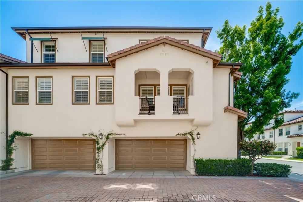 191 Lockford Irvine, CA 92602