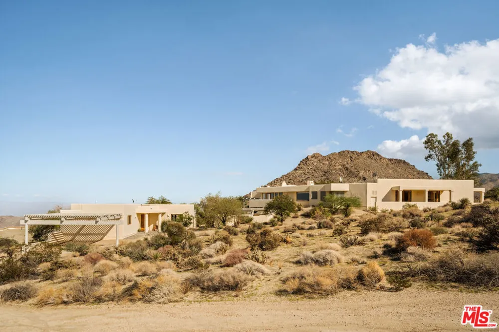 57425 Palm Seco Circle Palm Desert, CA 92561