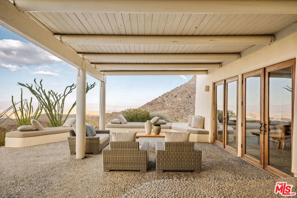 57425 Palm Seco Circle Palm Desert, CA 92561
