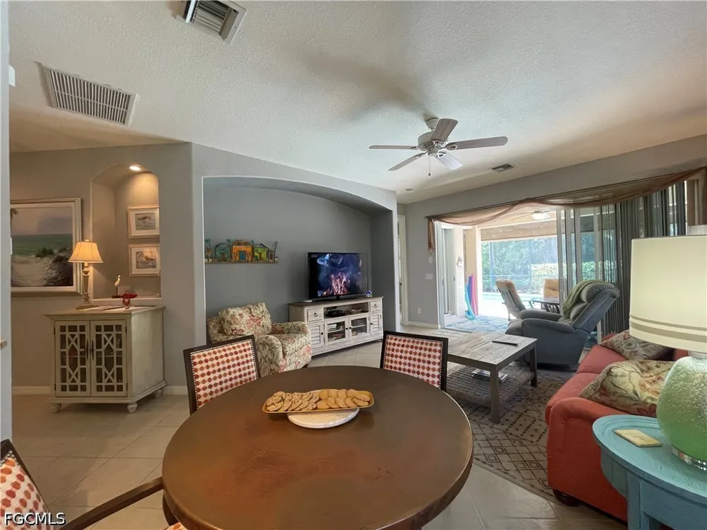Camarelle Circle Fort Myers, FL 33913