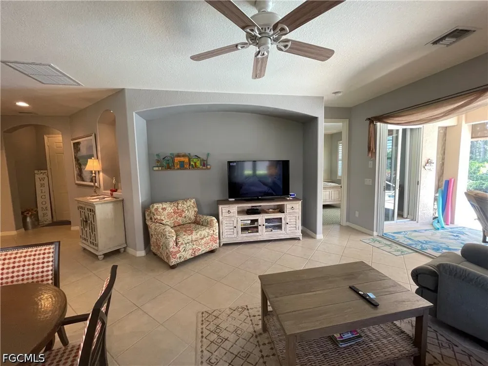Camarelle Circle Fort Myers, FL 33913