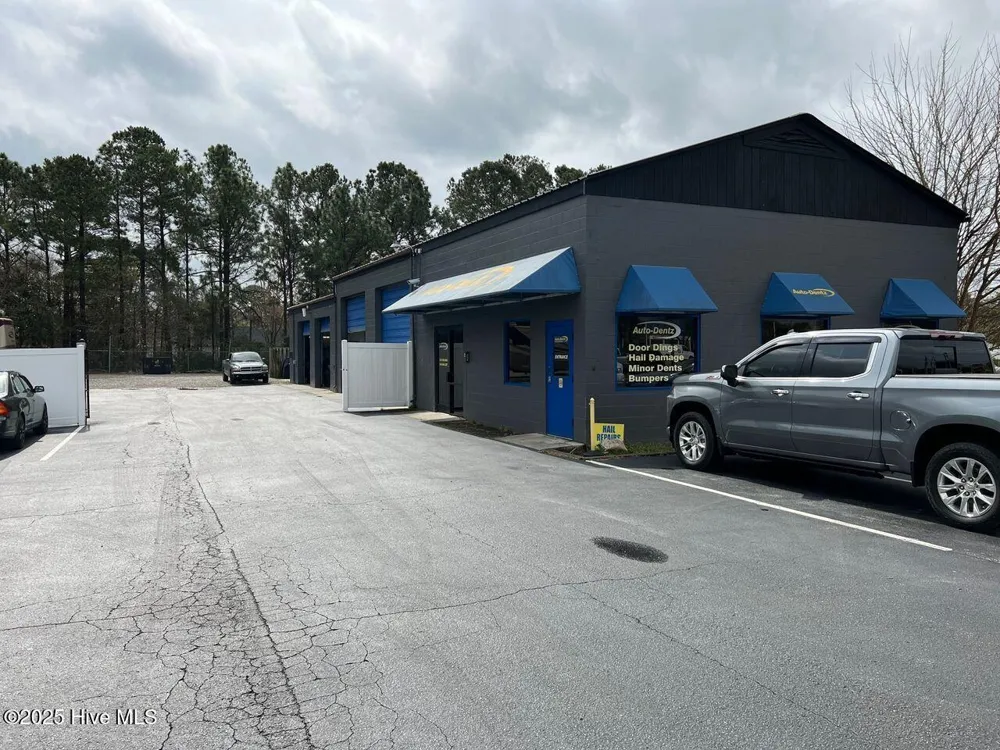 6412 Market Street Wilmington, NC 28405