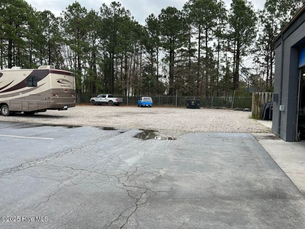 6412 Market Street Wilmington, NC 28405