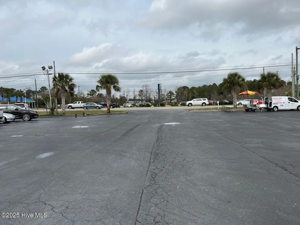 6412 Market Street Wilmington, NC 28405