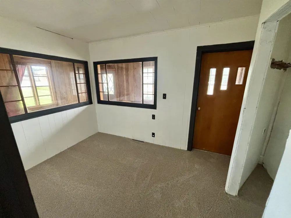 204 E Main Street Cumming Township, MI 48654