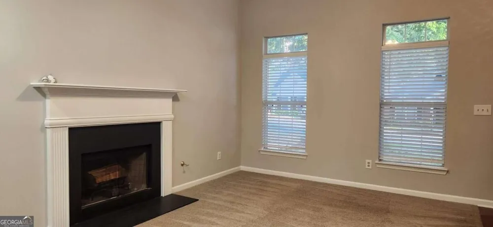 1354 Gates DR SE Atlanta, GA 30316