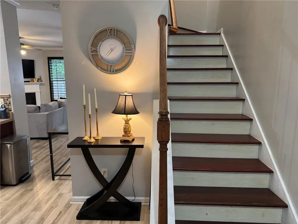 143 Sunset Lane Woodstock, GA 30189