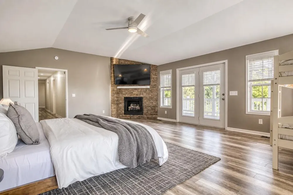 132 Oak Ridge Way Morganton, GA 30560