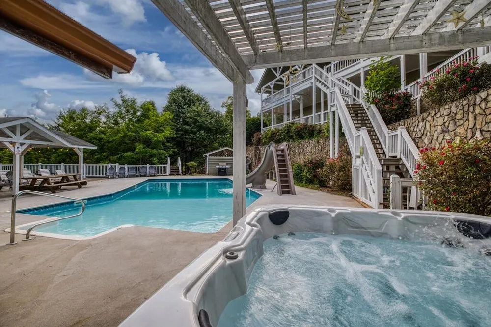 132 Oak Ridge Way Morganton, GA 30560