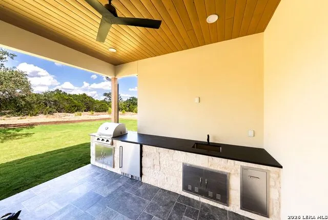 31422 Stephanie Way Boerne, TX 78015