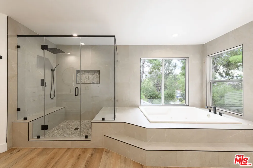 26038 Trana Circle Calabasas, CA 91302