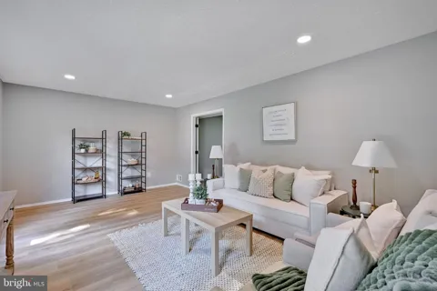 7906 CITADEL DRIVE