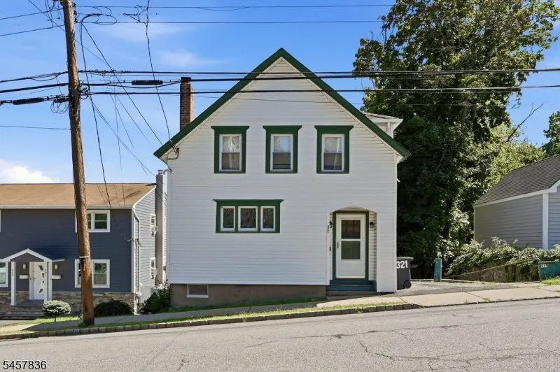 321 William St Boonton Town, NJ 07005